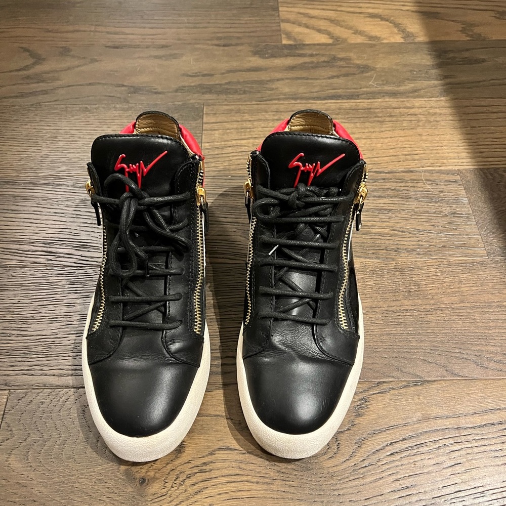 Giuseppe Zanotti Mens high top sneaker